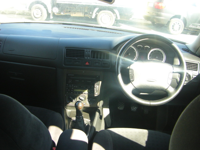 VOLKSWAGEN BORA 1.9 TDI 100CV