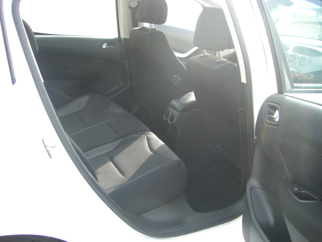 PEUGEOT 308 1.6 HDI 110CV