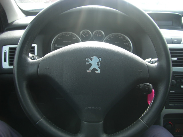 PEUGEOT 307 SW PACK 2.0 HDI 136CV 7 PLAZAS