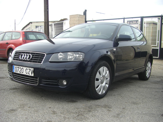 AUDI A-3 FSI 1.6 115CV GASOLINA