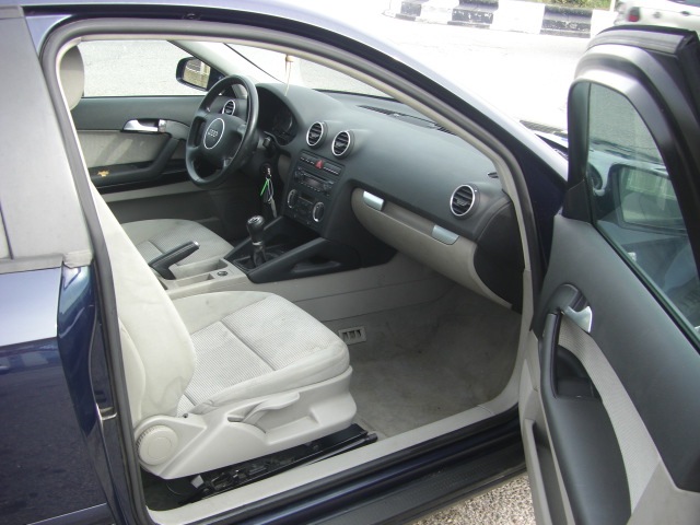 AUDI A-3 FSI 1.6 115CV GASOLINA