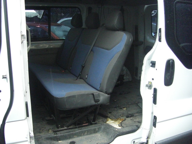 RENAULT TRAFIC 2.0 DCI 115CV 9 PLAZAS