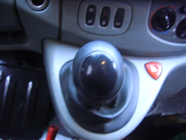 RENAULT TRAFIC 2.0 DCI 115CV 9 PLAZAS