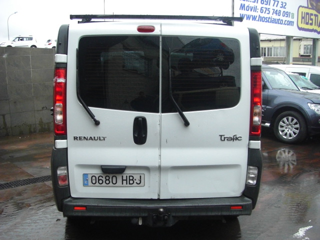 RENAULT TRAFIC 2.0 DCI 115CV 9 PLAZAS