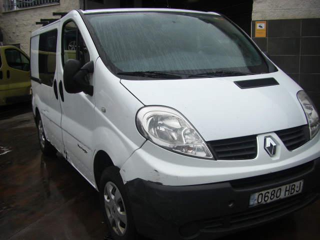 RENAULT TRAFIC 2.0 DCI 115CV 9 PLAZAS