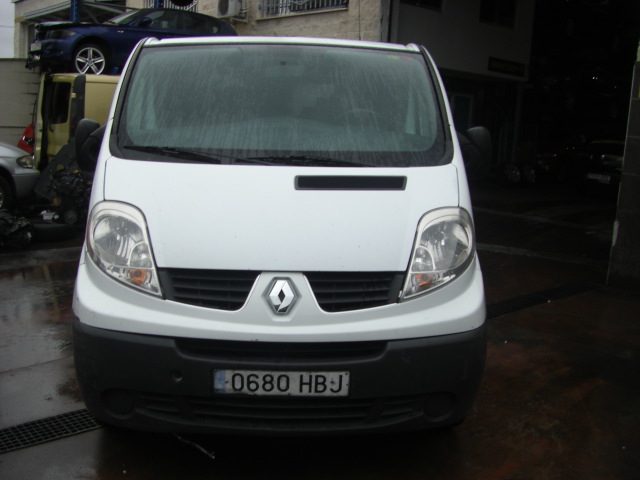 RENAULT TRAFIC 2.0 DCI 115CV 9 PLAZAS