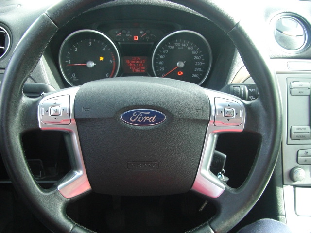 FORD S-MAX 2.0 TDCI 140CV 7 PLAZAS