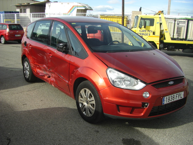 FORD S-MAX 2.0 TDCI 140CV 7 PLAZAS