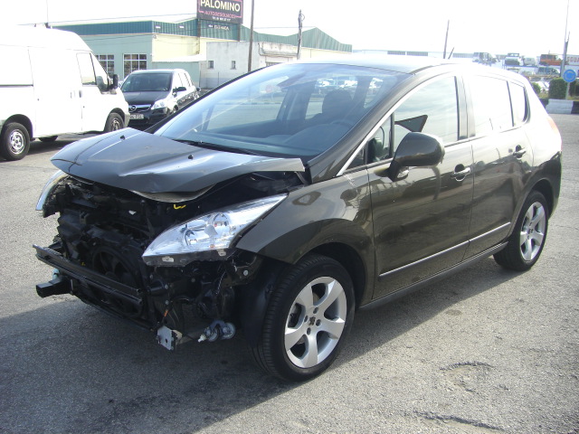 PEUGEOT 3008 1.6 HDI 111CV