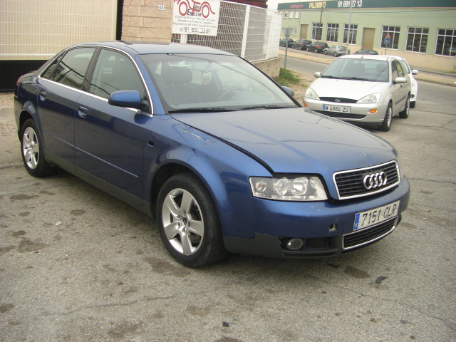 AUDI A-4 2.5 TDI 163CV