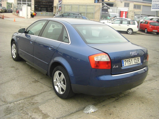 AUDI A-4 2.5 TDI 163CV