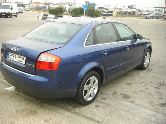 AUDI A-4 2.5 TDI 163CV