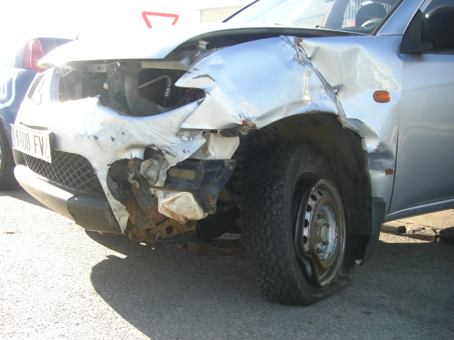 mitsubishi l-200 2.5 dti 136cv