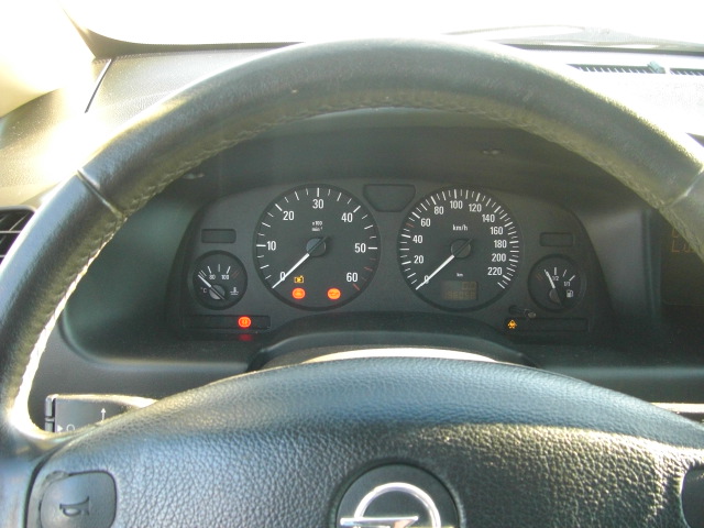 OPEL ZAFIRA 2.0 DTI 100CV 7 PLAZAS