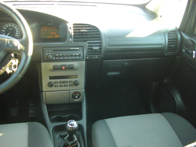 OPEL ZAFIRA 2.0 DTI 100CV 7 PLAZAS