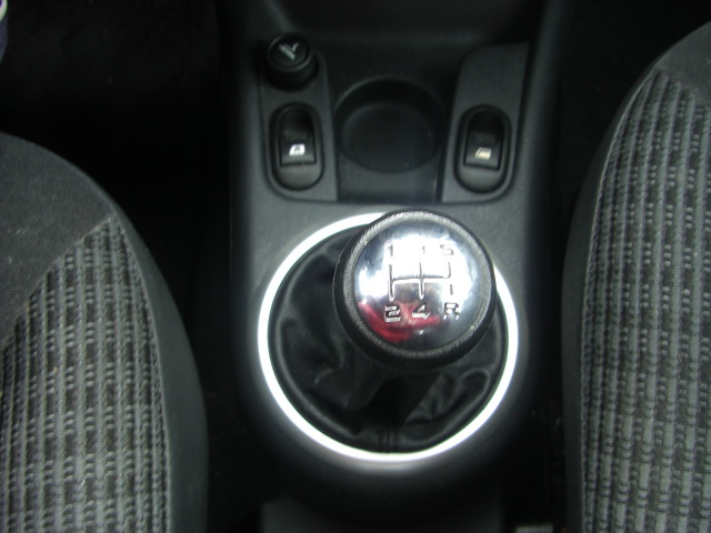 CITROEN C-3 1.4 GASOLINA 73CV