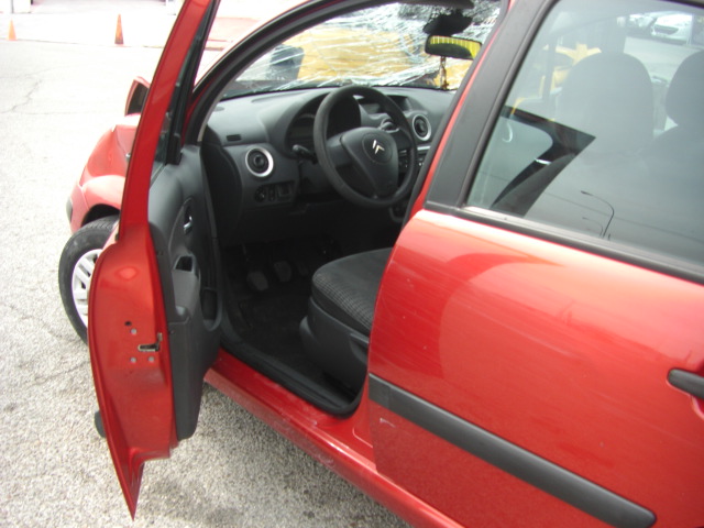 CITROEN C-3 1.4 GASOLINA 73CV