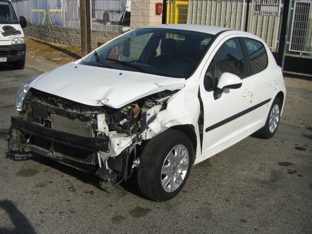 PEUGEOT 207 1.4 GASOLINA 95CV CONFORT