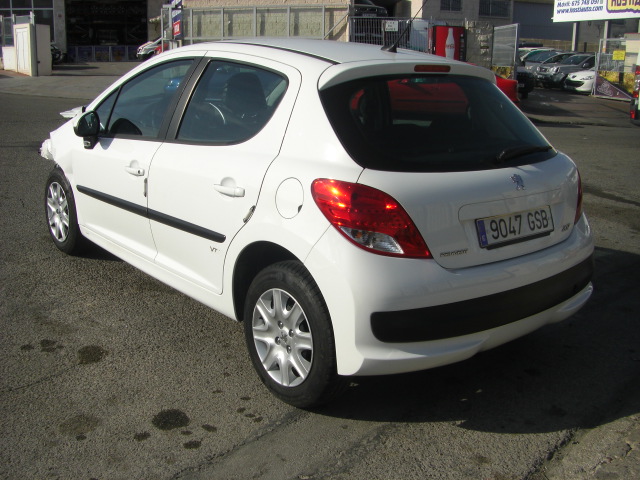 PEUGEOT 207 1.4 GASOLINA 95CV CONFORT
