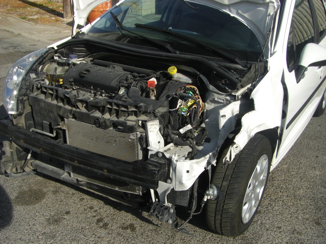 PEUGEOT 207 1.4 GASOLINA 95CV CONFORT