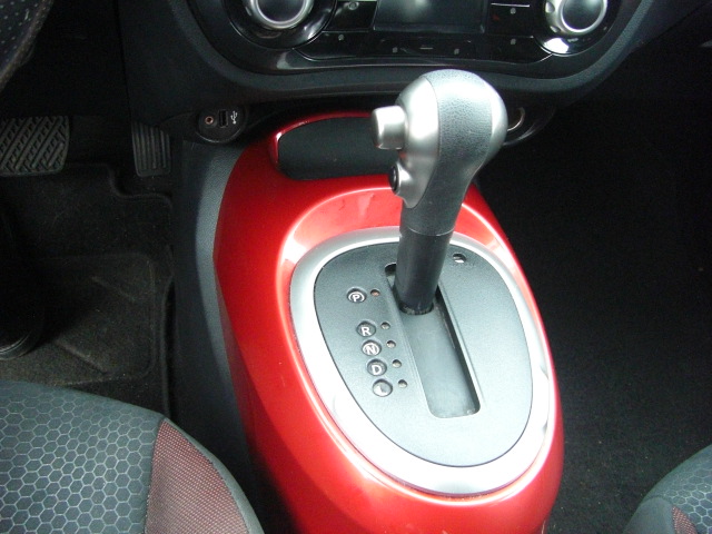 NISSAN JUKE 1.6 GASOLINA 117CV AUTOMATICO