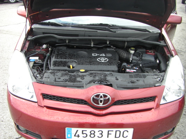 TOYOTA COROLLA VERSO 2.2 D4D 1336CV 7 PLAZAS