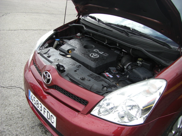 TOYOTA COROLLA VERSO 2.2 D4D 1336CV 7 PLAZAS