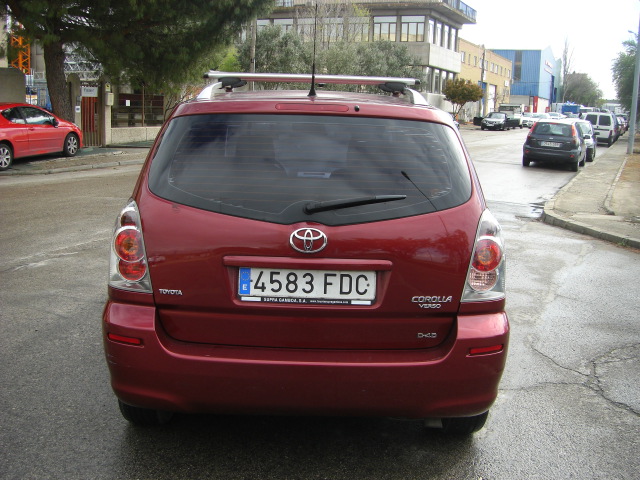 TOYOTA COROLLA VERSO 2.2 D4D 1336CV 7 PLAZAS