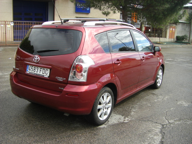 TOYOTA COROLLA VERSO 2.2 D4D 1336CV 7 PLAZAS