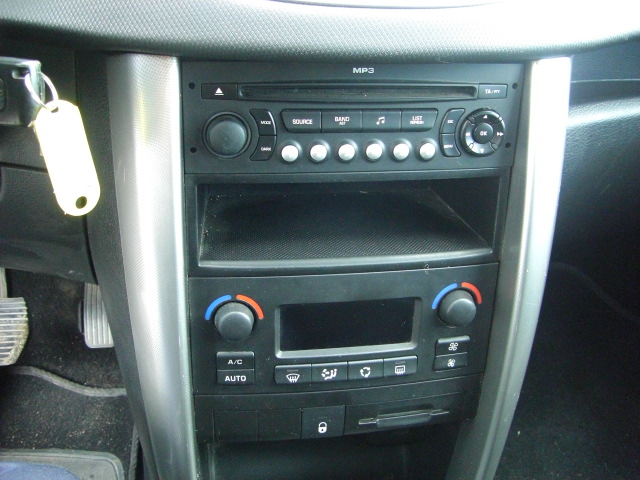 PEUGEOT 207 SW SPORT 1.6 HDI 90CV