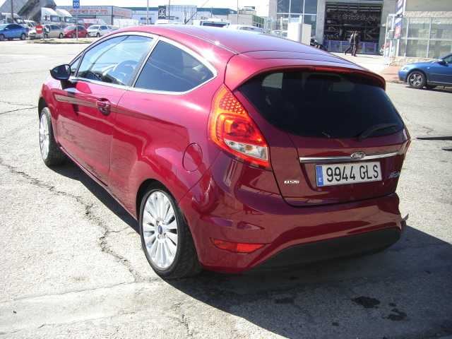 FORD FIESTA 1.6 TDCI 90CV TITANIUM