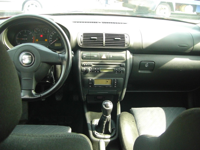 SEAT TOLEDO 1.9 TDI 130CV 6 VELOCIDADES