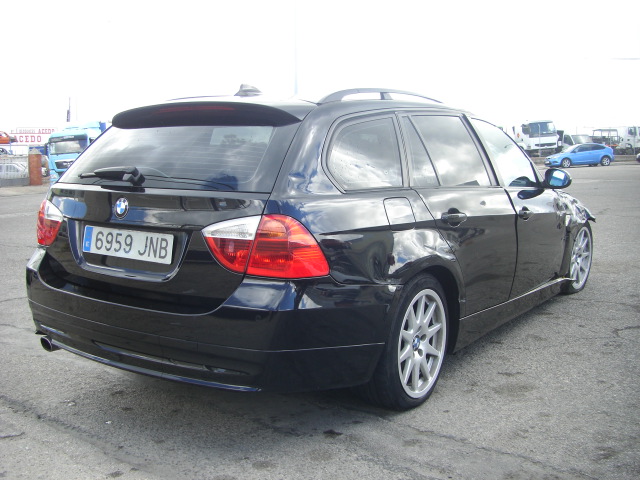 BMW 320D 177CV TOURIG NAVI