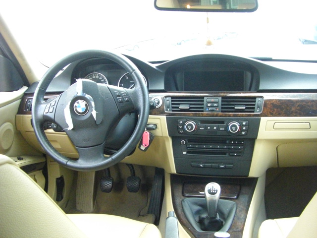 BMW 320D 177CV TOURIG NAVI