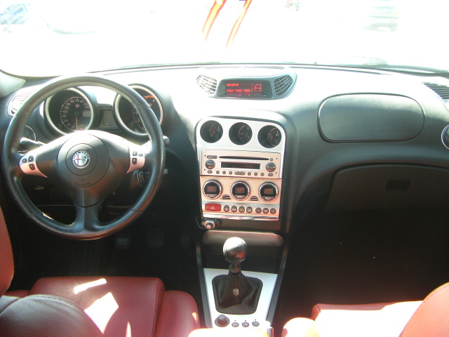 ALFA ROMERO 156 1.9 JTD SW GIUGIARO