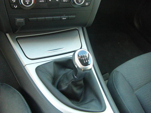 BMW 118D 143 CV 6VEL