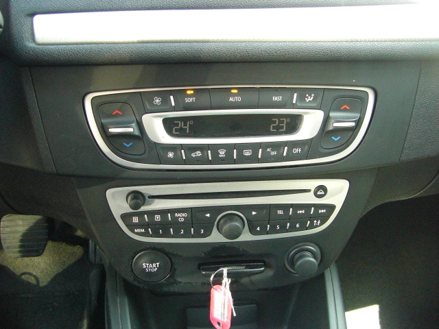 RENAULT MEGANE  COUPE 1.5 DCI 105CV