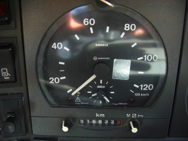 GRUA IVECO DAILY 2.8 TD 120 CV