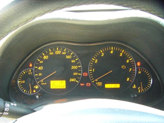 TOYOTA AVENSIS 2.0 VVTI EXECUTIVE