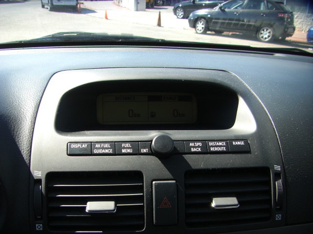 TOYOTA AVENSIS 2.0 VVTI EXECUTIVE