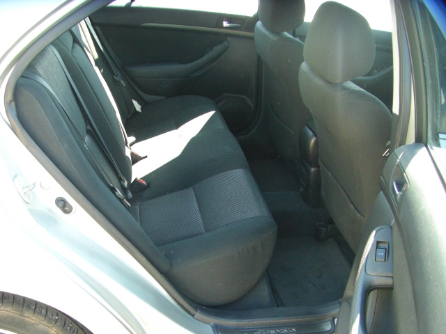 TOYOTA AVENSIS 2.0 VVTI EXECUTIVE