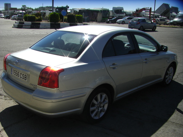 TOYOTA AVENSIS 2.0 VVTI EXECUTIVE