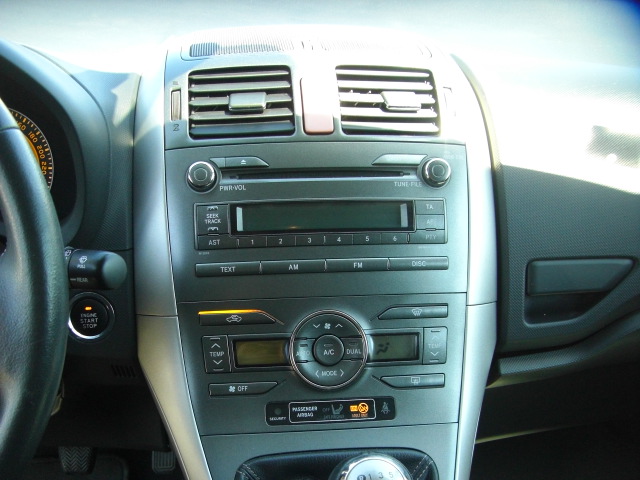 TOYOTA AURIS 2.2 D4D 170CV