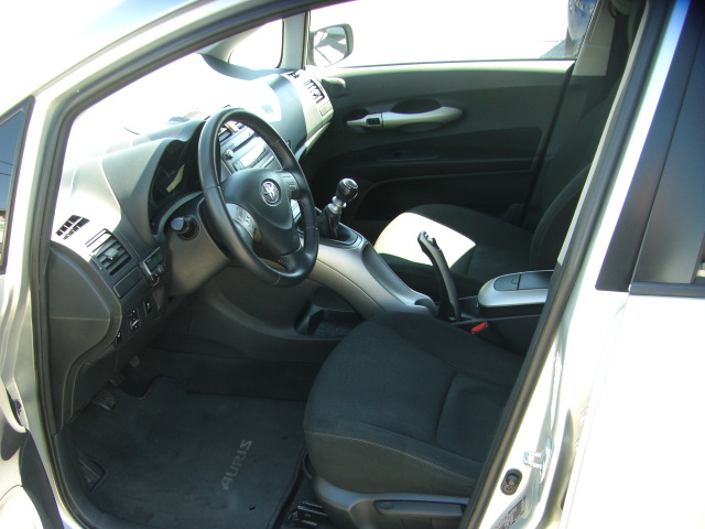 TOYOTA AURIS 2.2 D4D 170CV