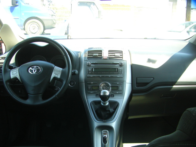 TOYOTA AURIS 2.2 D4D 170CV