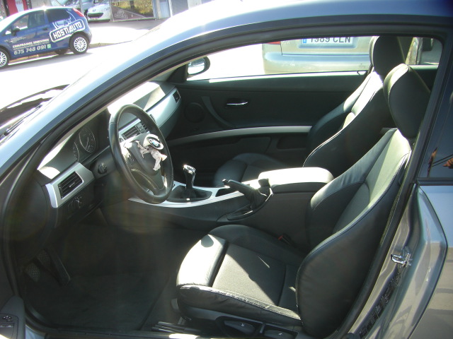 BMW 320i COUPE 177CV