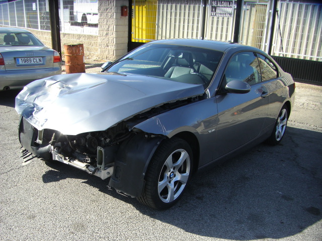 BMW 320i COUPE 177CV