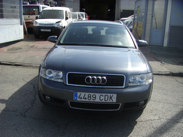 AUDI A-4 2.5 TDI AVANT 163CV AUTOMATICO