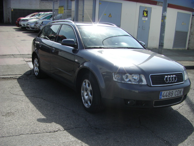 AUDI A-4 2.5 TDI AVANT 163CV AUTOMATICO