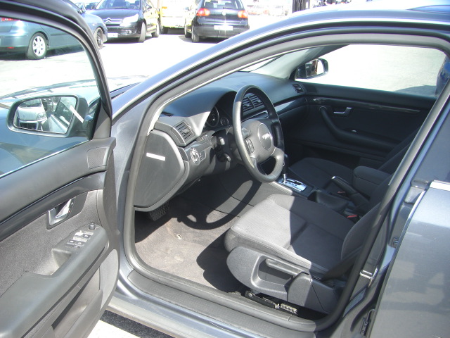 AUDI A-4 2.5 TDI AVANT 163CV AUTOMATICO